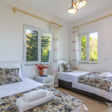 Villin Supper Luxury With Private Pool * Bezirgan